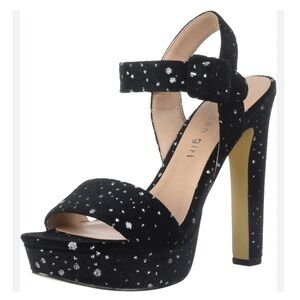 NEW Madden Girl Rolloo Black Velvet Silver Glitter Platform Heels 7